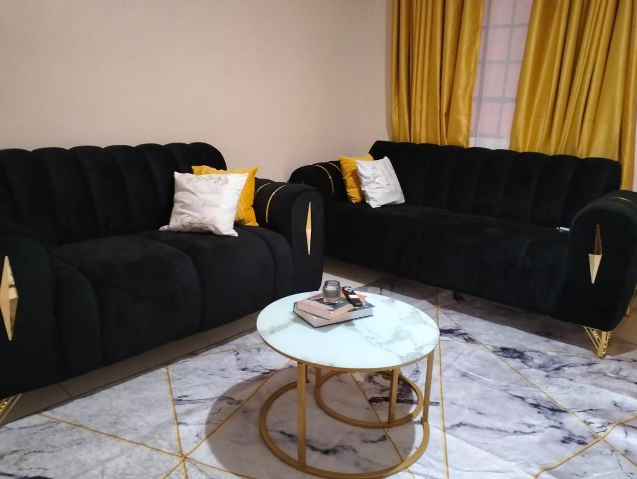 Elite Apartment *